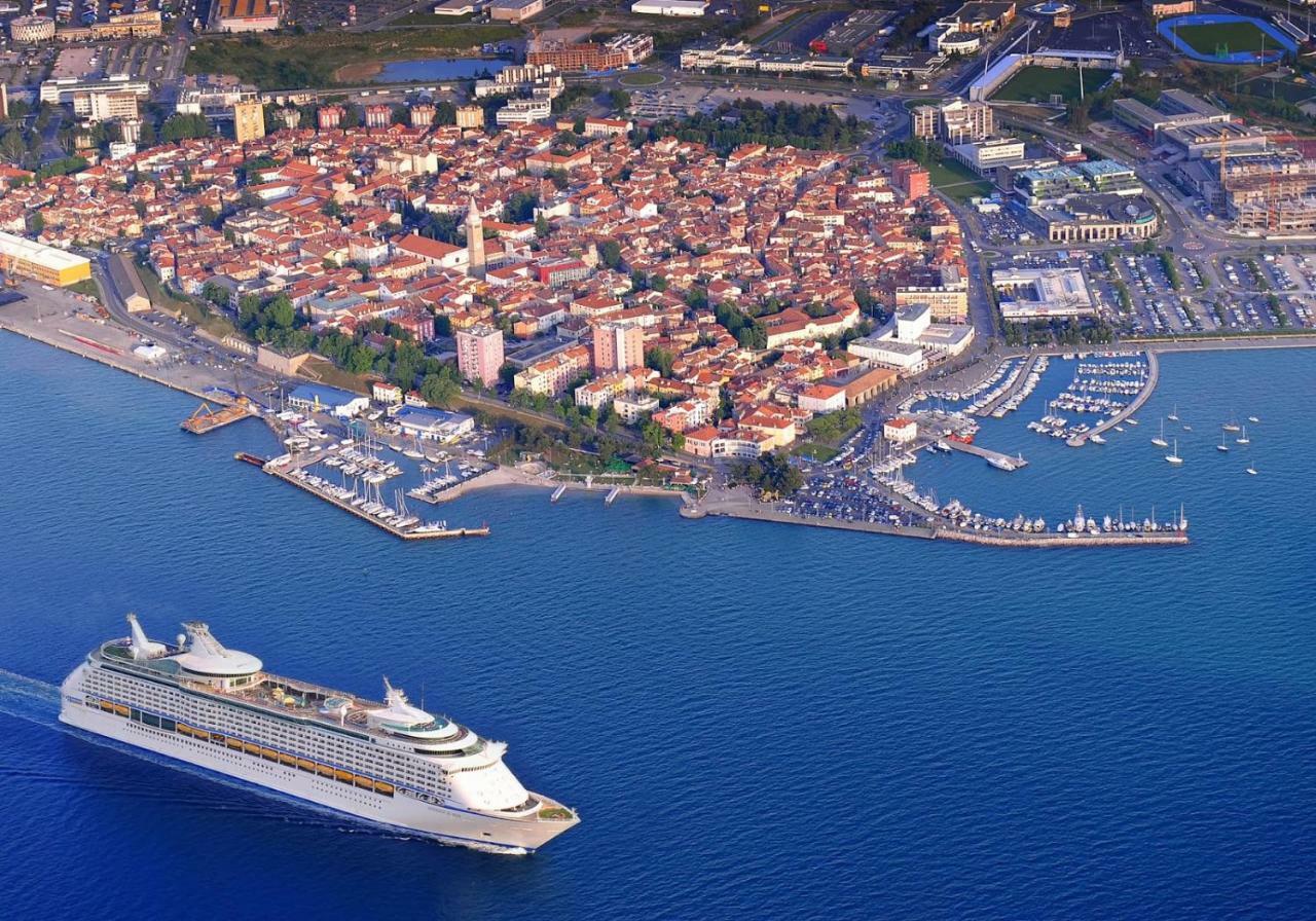 Appartamento Apartmajsko Naselje Zusterna Capodistria Esterno foto