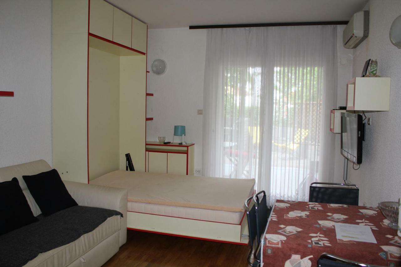 Appartamento Apartmajsko Naselje Zusterna Capodistria Esterno foto
