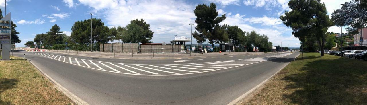 Appartamento Apartmajsko Naselje Zusterna Capodistria Esterno foto